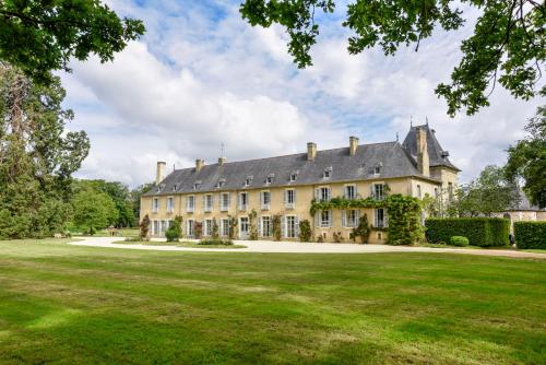 Chateau de la Villedubois : B&B / Chambres d'hotes proche de La Chapelle-Thouarault