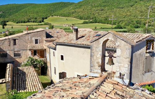 Mas La Miellerie, Maison Authentique Provence : Maisons de vacances proche de Redortiers
