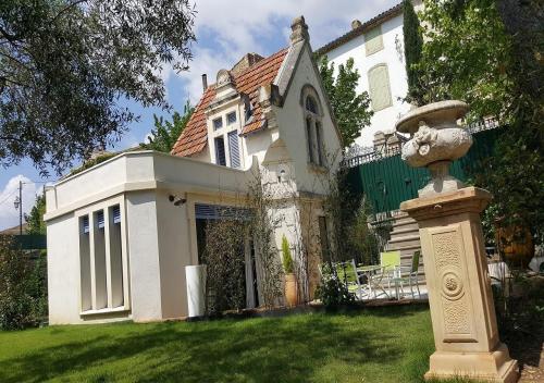 Petit maison chaleureuse jardin privatif/piscine : Maisons de vacances proche de Saint-Pons-de-Mauchiens