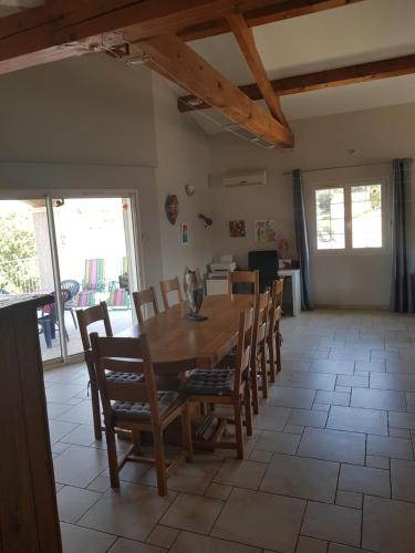 Villa au calme dans un pittoresque petit village : Maisons de vacances proche de Saint-Mamert-du-Gard