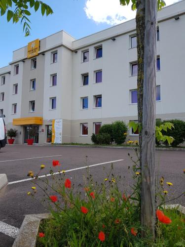 Premiere Classe Sens Nord- Saint Clément : Hotels proche de Villiers-Louis