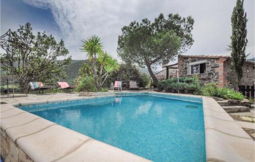 Stunning Home In Rigarda With Wifi, Private Swimming Pool And Outdoor Swimming Pool : Maisons de vacances proche de Rodès