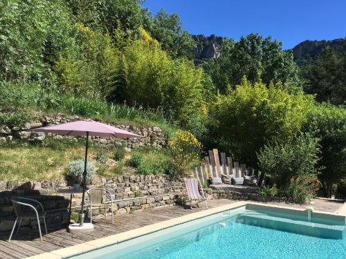 Les SenS de l'Escalette : Maisons de vacances proche de Ceilhes-et-Rocozels