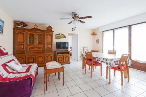 Charming and large flat with balcony 3 min to Sallanches station - Welkeys : Appartements proche de Sallanches