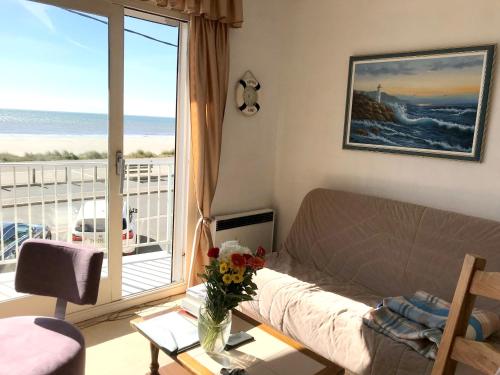 Appartement de 2 chambres a Neufchatel Hardelot a 1 m de la plage avec vue sur la mer balcon amenage et wifi : Appartements proche de Condette