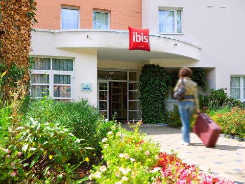 ibis Nancy-Brabois : Hotels proche de Ferrières