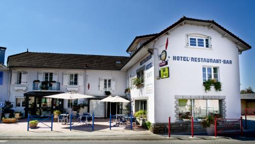 Logis Chez Germaine : Hotels proche de Lagor