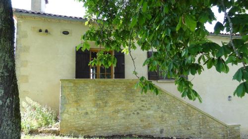 Gîte pour 4 personnes - Dordogne : Maisons de vacances proche de Pezuls