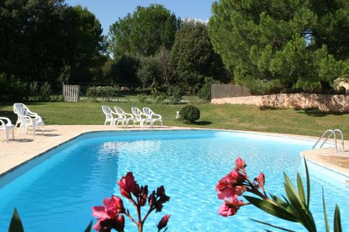 Lou Petarel Charming house with shared pool nature an calm in Provence : Maisons de vacances proche de Tourtour