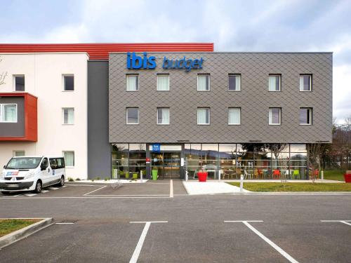ibis budget Geneve Saint Genis Pouilly : Hotels proche de Saint-Jean-de-Gonville