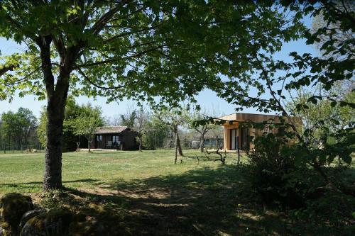 La Fontaine Paraty : B&B / Chambres d'hotes proche de Campsegret