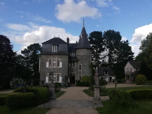 Chambres d'hôtes Manoir Ker-Huella : B&B / Chambres d'hotes proche de Plourin-lès-Morlaix