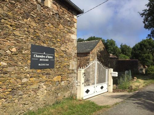Chambre d'hotes Bessiard : Sejours chez l'habitant proche de Cordes-sur-Ciel