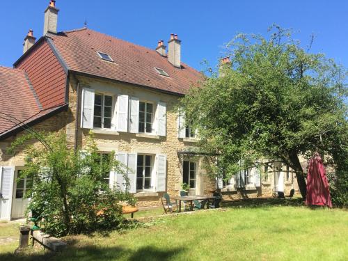 Grande et belle demeure : Maisons de vacances proche de Rochefort-sur-la-Côte