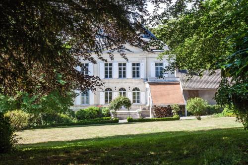 Maison Grandsire Chambres D'Hôtes : B&B / Chambres d'hotes proche de Saint-Étienne-au-Mont