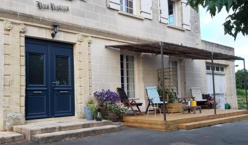A L'OMBRE DE LA TREILLE -Proche Saint-Emilion : B&B / Chambres d'hotes proche de Bossugan