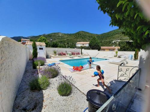 villa-castellane : Maisons de vacances proche de Saint-Lions