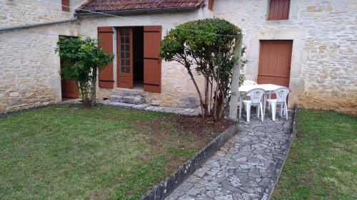 Maison de charme périgourdine : Maisons de vacances proche de Montagnac-d'Auberoche
