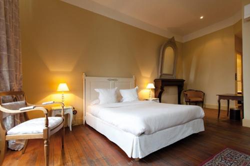 Hostellerie du Coq d'Or : Hotels proche de Saint-Georges-Antignac