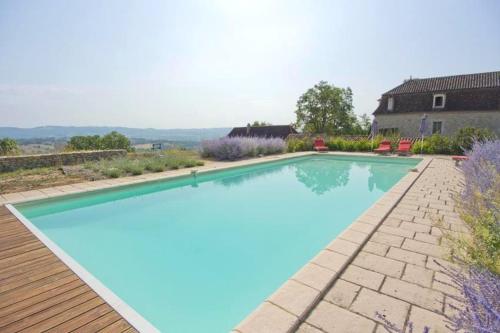 Villa de 5 chambres avec piscine privee jardin amenage et wifi a Fons : Villas proche de Boussac