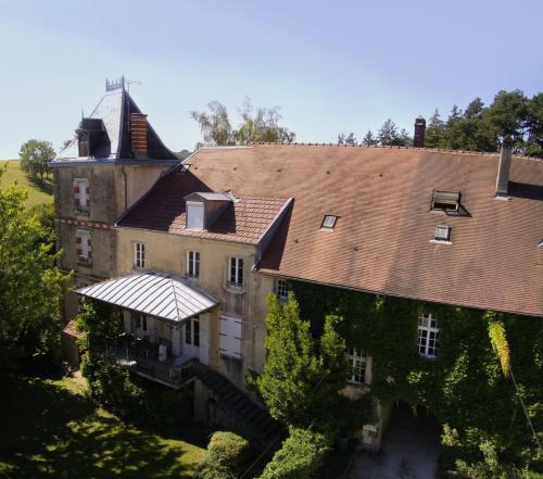 Gîte 2 du Château de Feschaux : Maisons de vacances proche de Montaigu