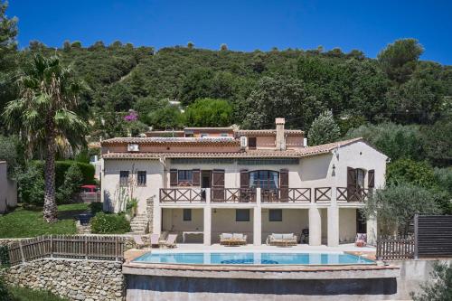 Sunlight Properties - Villa Olea - 5 bedrooms with pool : Villas proche de Tanneron