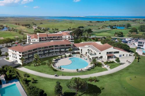 Résidence Pierre & Vacances Premium Horizon Golf : Appart'hotels proche de Saint-Cyprien