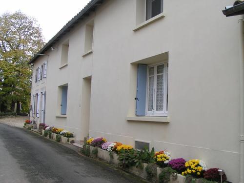 Maison D'Ete & Gite D'Ete : Appartements proche de Châtillon