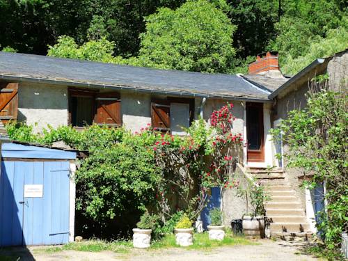 Gîte La Petite Maison du Meunier : Maisons de vacances proche de Ferrières