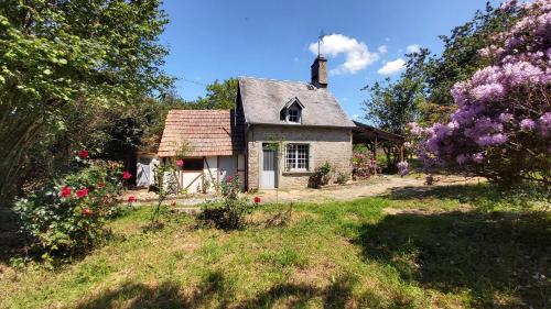 Remote country house Normandy : Chalets proche de Saint-Georges-de-Livoye