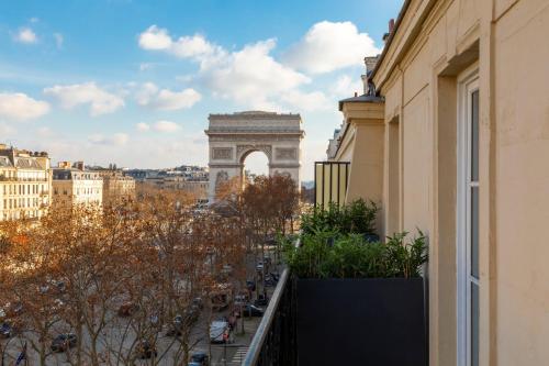 Montfleuri : Hotels proche du 16e Arrondissement de Paris