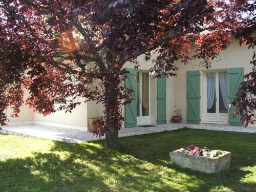 Gite de La Cheneraie : Maisons de vacances proche de Montpezat-de-Quercy