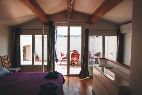 Maison Climatisée Lumineuse Très Grand Confort : Maisons de vacances proche de Saint-Martin-des-Puits
