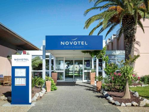 Novotel Perpignan Nord Rivesaltes : Hotels proche de Pia