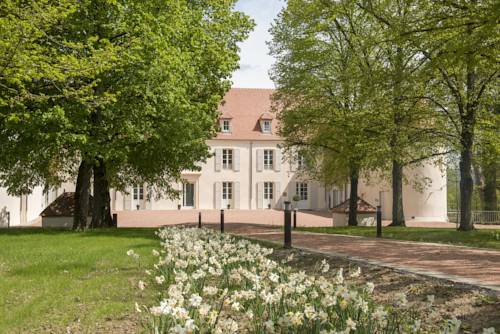 Chateau du Bost : Hotels proche de Mazerier