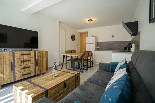 The Family Lake - 2 bedroom apartment terrace & parking : Appartements proche de Leschaux