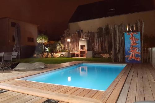 La Villa Thelma 5 étoiles, piscine, sauna et jacuzzi : Villas proche de Yquelon