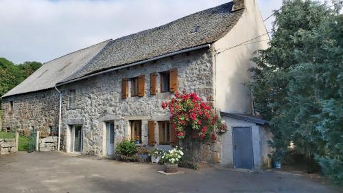 maison individuelle au calme sur l'Aubrac : Maisons de vacances proche de Saint-Chély-d'Aubrac