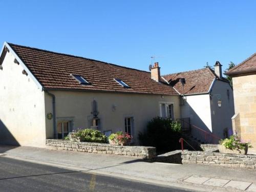 Gîte Perrancey-les-Vieux-Moulins, 3 pièces, 4 personnes - FR-1-611-22 : Maisons de vacances proche de Buxerolles