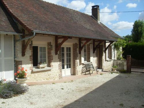 Gîte Montigny-les-Monts, 2 pièces, 2 personnes - FR-1-543-93 : Maisons de vacances proche de Venizy