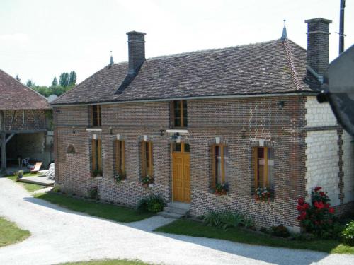 Gîte Bucey-en-Othe, 3 pièces, 4 personnes - FR-1-543-8 : Maisons de vacances proche de Marigny-le-Châtel