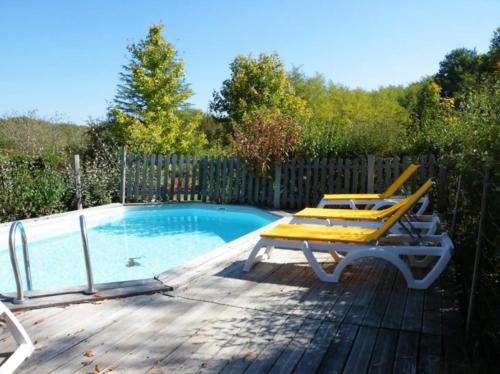 Maison de 3 chambres avec piscine partagee jardin amenage et wifi a Le Buisson de Cadouin : Maisons de vacances proche de Le Buisson-de-Cadouin
