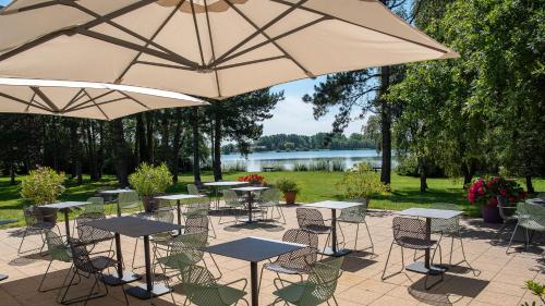 Best Western Hotel du Lac Dunkerque- Restaurant ouvert 7/7 midi et soir : Hotels proche de Grande-Synthe