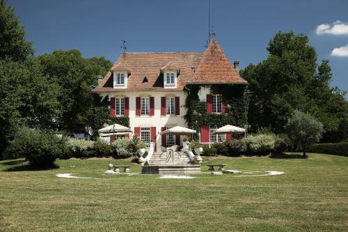 Chateau la Tilleraie : Villas proche de Mouleydier