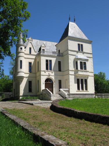 Chateau des Berangers : Villas proche de Bègues