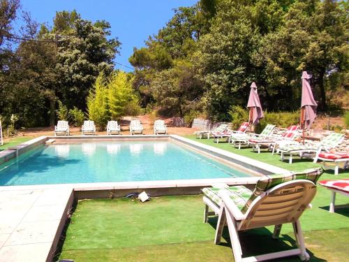 Villa de 6 chambres avec piscine privee et jardin clos a Vaison la Romaine : Villas proche de Saint-Maurice-sur-Eygues