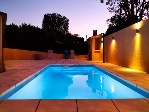 Magnifique Villa sur TOURBES pres du Cap D'Agde : Villas proche d'Alignan-du-Vent
