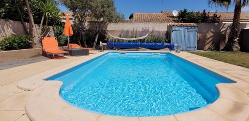 TRANQUILLO avec piscine privée et salle de sport : B&B / Chambres d'hotes proche de Fos-sur-Mer