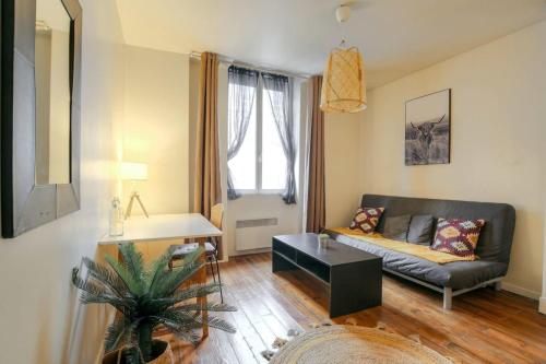 Nicely Decorated And Spacious Apt In Lyon : Appartements proche de Saint-Fons
