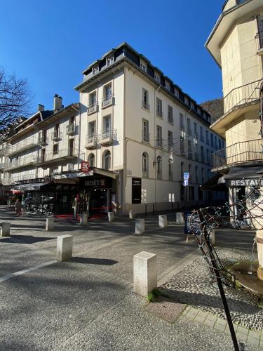 Bagnères de Luchon, Résidence Val de Jade, Beau T3 meublé, plein centre, pour 4 ou 6 personnes : Appartements proche de Saint-Aventin
